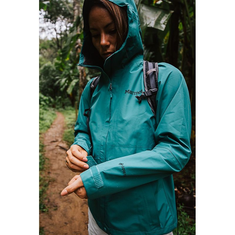 marmot minimalist jacket