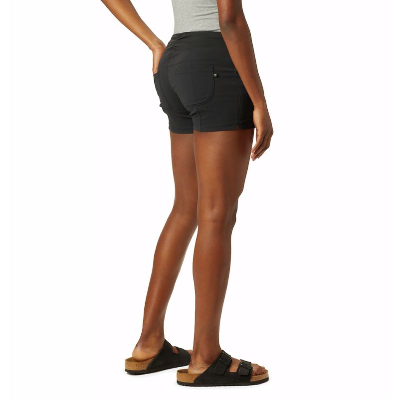 dynama shorts mountain hardwear