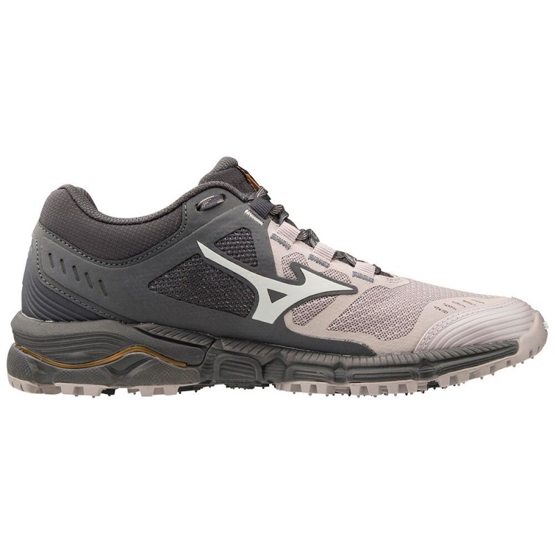 mizuno hiking boots