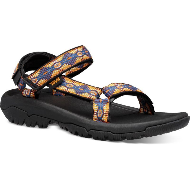 teva walking sandals