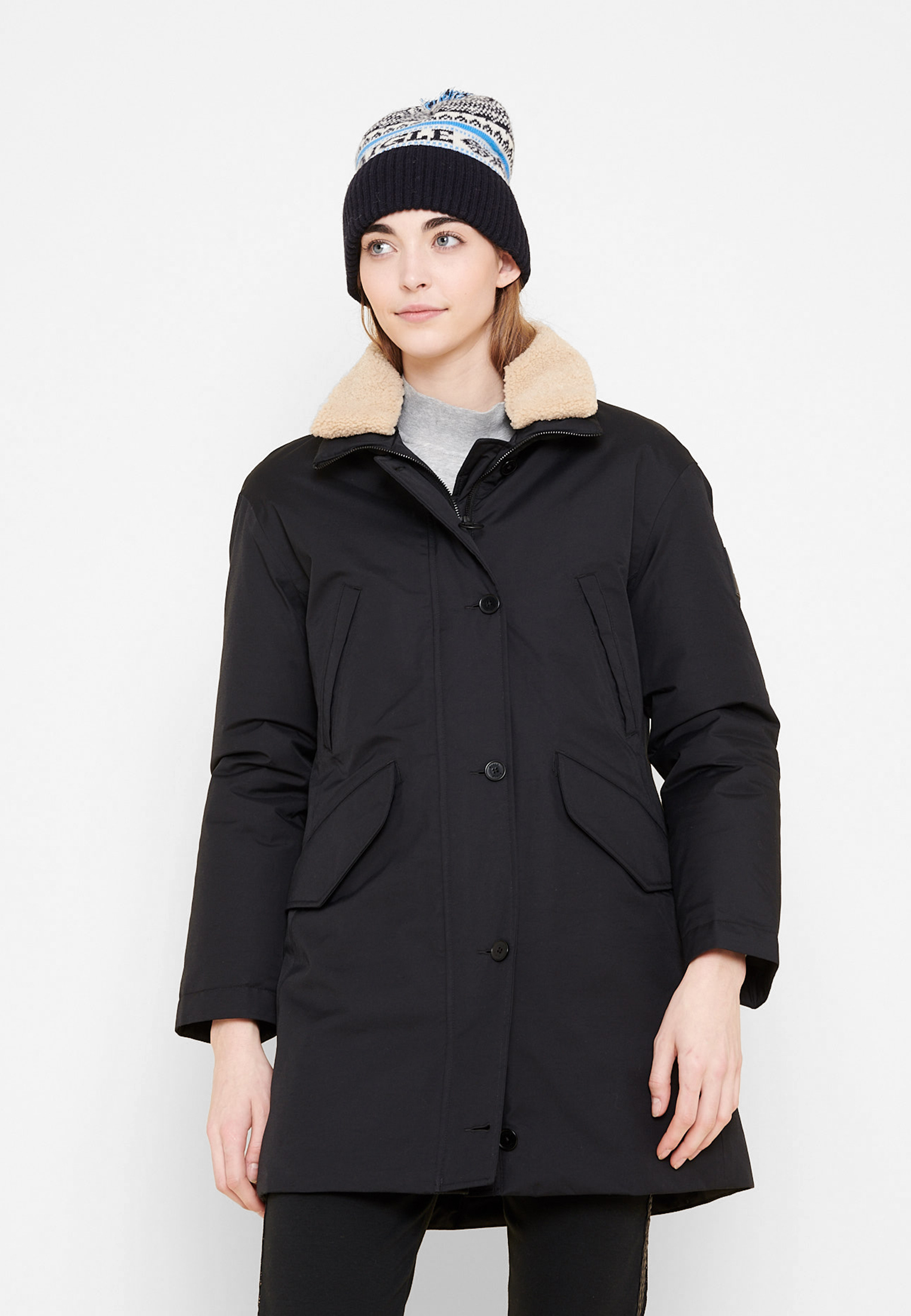 oslo parka aritzia