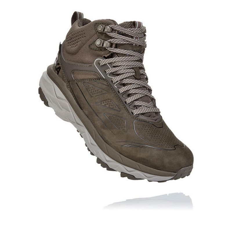 gore tex hiking boots womens