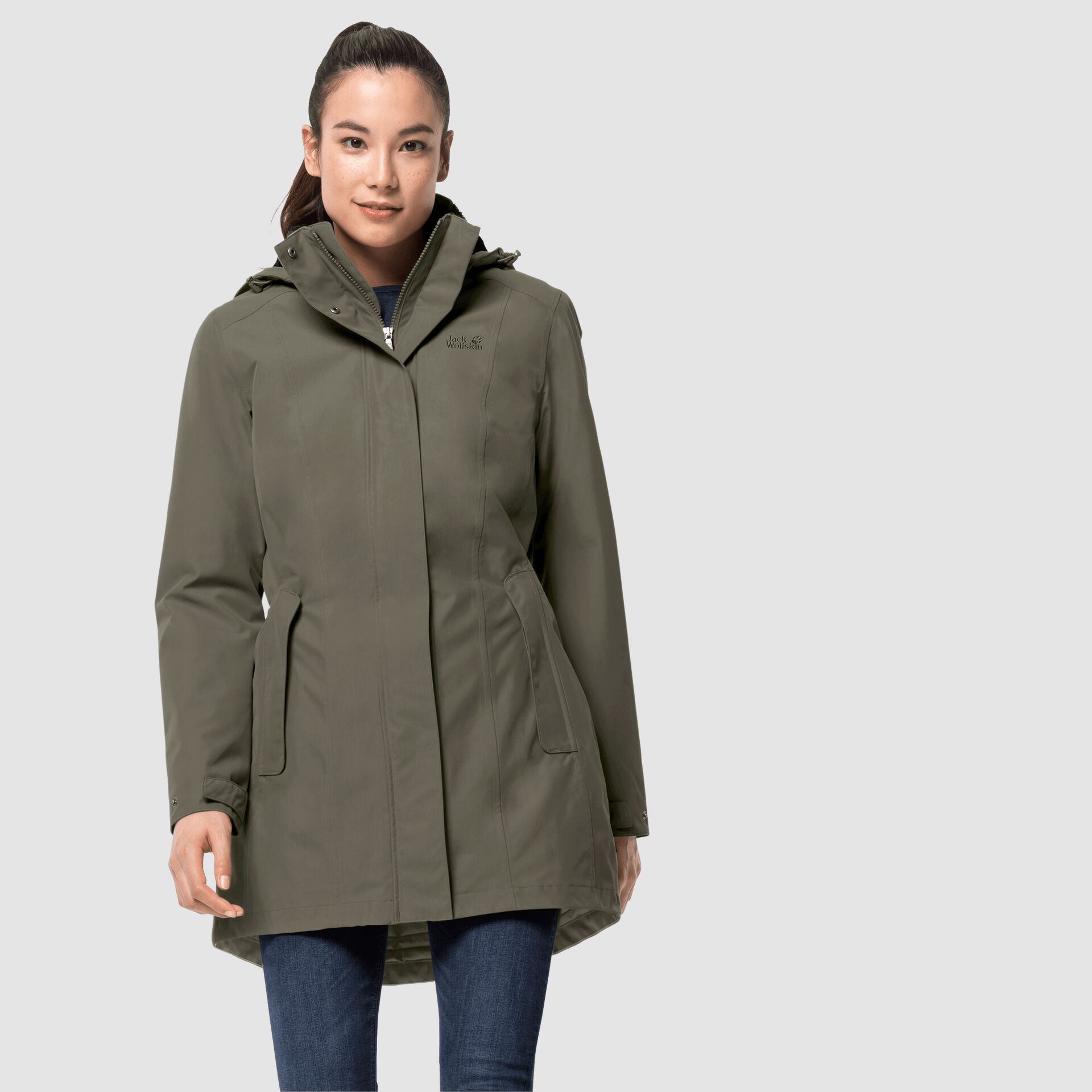 jack wolfskin ladies waterproof jacket