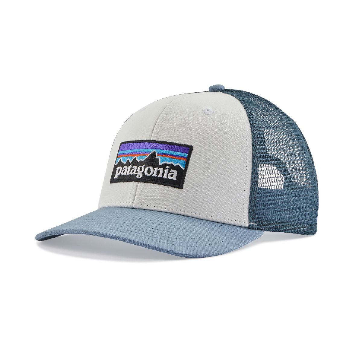 p logo hat