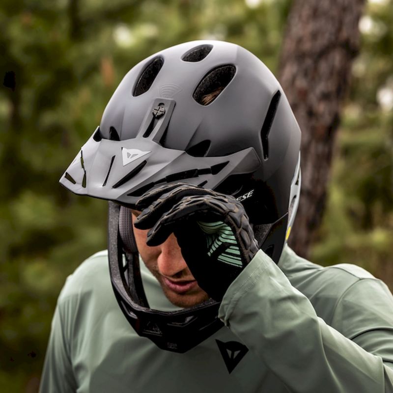 dainese bike helmet