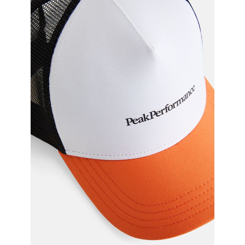 peak performance trucker cap